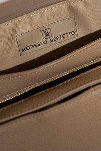 Romina leather bag