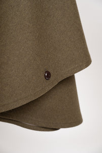 Mantella donna in tessuto Leichtfried Loden – Marrone