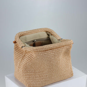 Pochette in Rafia