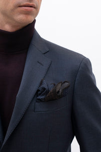 Anzug aus blauer Wolle
