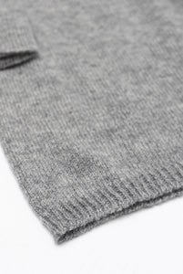 Maglia monotaglia in cashmere grigio chiaro melange