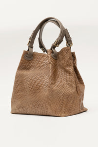 Marta medium bag in dark Taupe woven leather 
