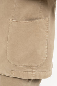 Jacke mit zwei Knöpfen aus beiger Stretch-Baumwolle
